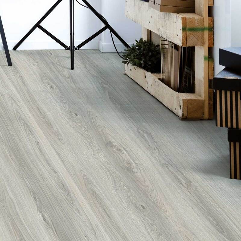 Gold Laminate Essential  Roble Alaska E007